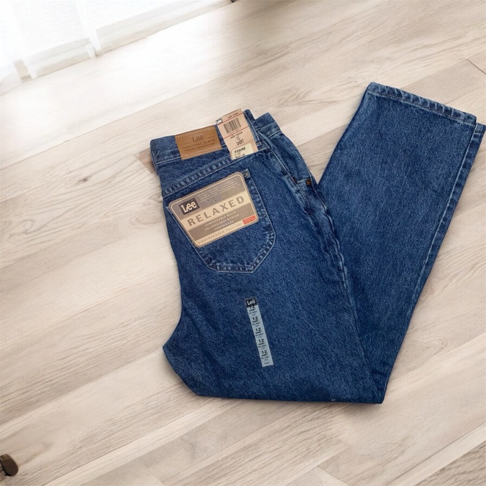 vintage LEE high-waisted, relaxed fit, size 12p tapered leg NEW WITH TAGS!!!!